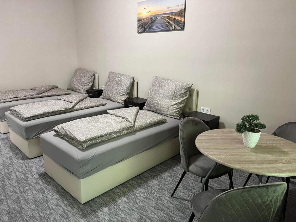 Kinizsi Udvar Apartmanhaz Balatonboglár Eksteriør bilde