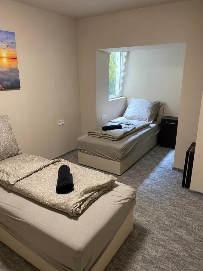 Kinizsi Udvar Apartmanhaz Balatonboglár Eksteriør bilde