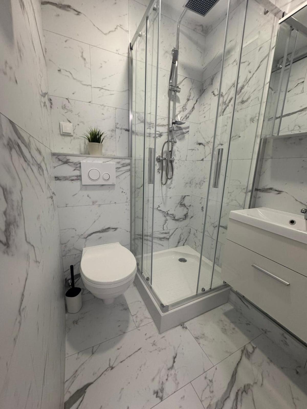 Kinizsi Udvar Apartmanhaz Balatonboglár Eksteriør bilde